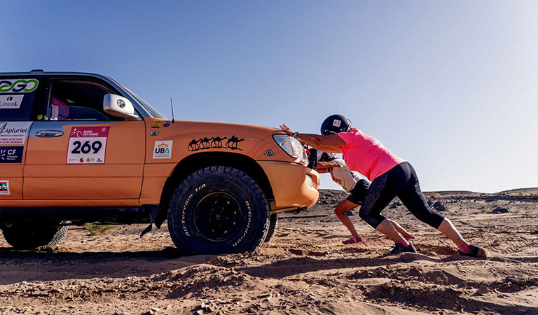 ker hospitality participe rallye roses sables 2