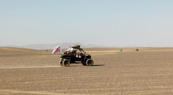 KER Hospitality participe au Rallye de Roses des Sables